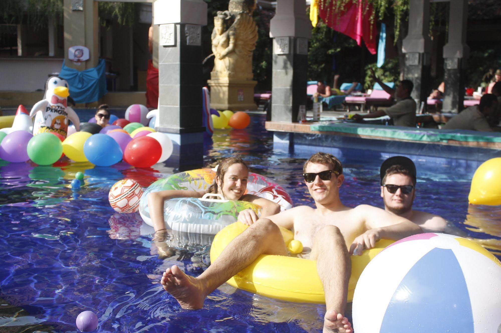 Hotel Bounty Kuta Kuta  Ngoại thất bức ảnh
